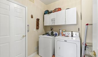 39 Newport St, Barnegat, NJ 08005