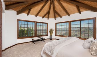 2457 Angelo Dr, Los Angeles, CA 90077