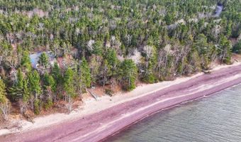 5877 Five Mile Point Rd, Allouez, MI 49805