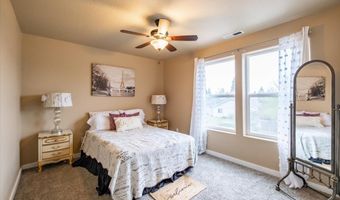 1234 KERRISDALE Dr, Albany, OR 97322