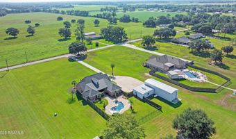 8326 Sidney Gautreaux Rd, Abbeville, LA 70510