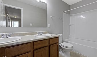 813 Aerostar Ct, Avon, IN 46123