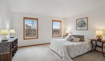 15406 Founders Ln 905, Apple Valley, MN 55124