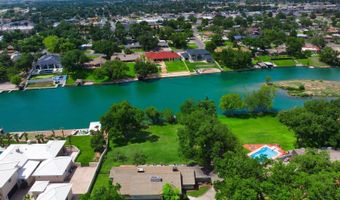 1005 N Shore Dr, Carlsbad, NM 88220