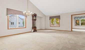 13973 Falcon Ave, Apple Valley, MN 55124