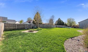 209 W Ironwood St, Brandon, SD 57005
