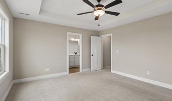 2612 NW Reinhart Dr, Ankeny, IA 50023