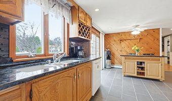 49 Brown St, Attleboro, MA 02703