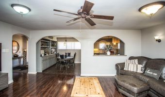 812 1st St, Abernathy, TX 79311