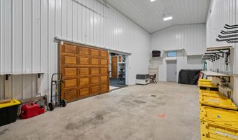 7105 SE Torch Lake Dr, Alden, MI 49612
