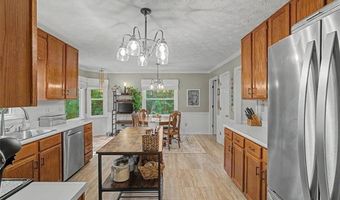 4802 Thornwood Dr, Acworth, GA 30102