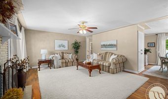 2911 E MacDonald Dr, Billings, MT 59102