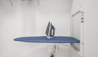 161 BROADWAY 1F, Bayonne, NJ 07002