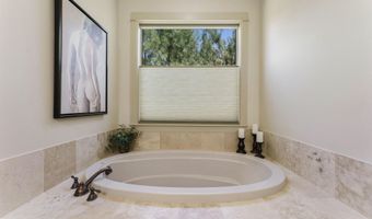 2486 NW Marken St, Bend, OR 97703