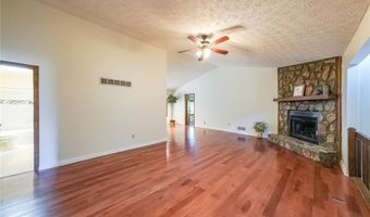 1046 SUMMER HILL Ct NW, Acworth, GA 30102