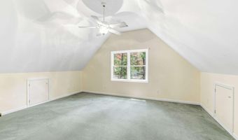 372 Woodhaven Dr, Athens, GA 30606