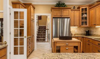36 Overlook Dr 36, North Kingstown, RI 02852