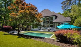 265 Oakhurst Leaf Dr, Alpharetta, GA 30004