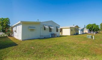 451 Egret Cir, Barefoot Bay, FL 32976