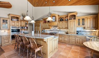 639 Three Eagle Ln, Bigfork, MT 59911