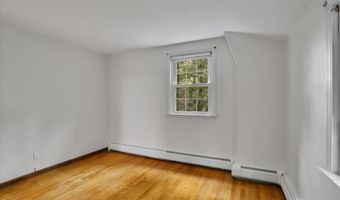 77 Hemlock Rdg, Berlin, CT 06037