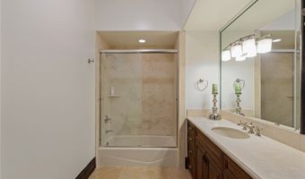 33 Promontory Ridge Dr, Las Vegas, NV 89135