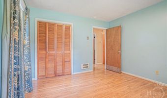 245 Forest Heights Dr, Athens, GA 30606
