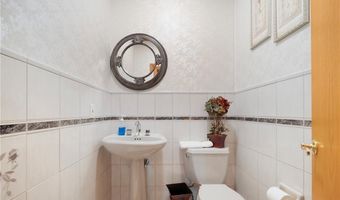 633 Chestnut Hill Rd, Glocester, RI 02814