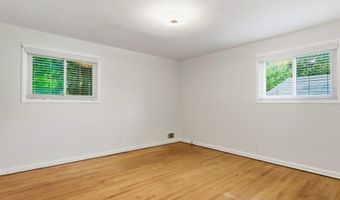 1454 ROXANNA Rd NW, Washington, DC 20012