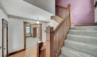 823 N 11th St, Beatrice, NE 68310