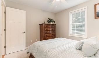 11 Kendall Ct, Charlestown, RI 02813