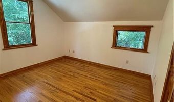 345 Three Oaks Dr, Athens, GA 30607