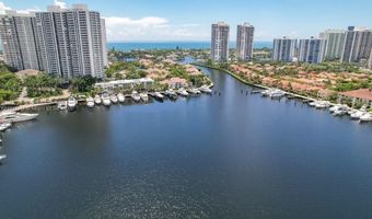 3552 Magellan Cir 122, Aventura, FL 33180