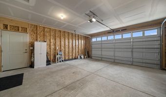 5822 ALEX RANCH Rd, Cheyenne, WY 82007