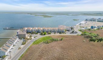 401 Bay Shore Dr 10A, Barnegat, NJ 08005