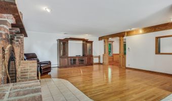 22806 W Loon Lake Blvd, Antioch, IL 60002