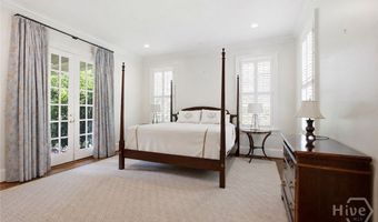 221 Hamilton Rd, Athens, GA 30606