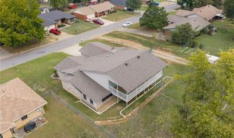 701 N St, Barling, AR 72923