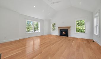 29 Westover Ln, Bow, NH 03304