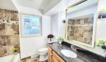 2317 N BAY St, Appleton, WI 54911
