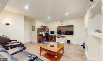 303 S BEDFORD St, Georgetown, DE 19947