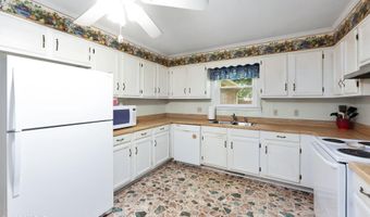 58 Colonial Point Dr, Bells, TN 38006