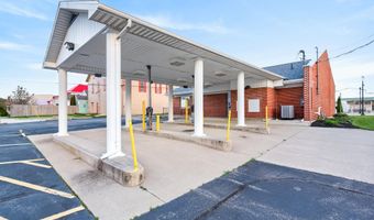 312 W Main St, Anna, OH 45302