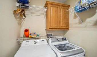 237 19th St SW, Altoona, IA 50009