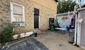 112 114 N 8th St, Allentown, PA 18101