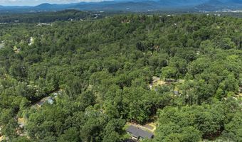 22 Glen Cove Rd, Arden, NC 28704