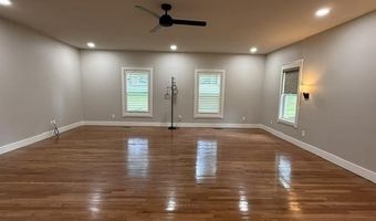 24 Shoemaker Cir, Batesville, AR 72501