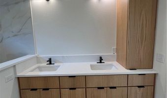 2 Birsay Dr, Bella Vista, AR 72715