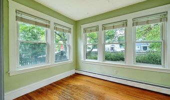 4 Talbot Mnr, Cranston, RI 02905
