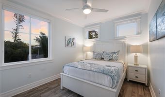 313 HAMMOCK Cir, Anna Maria, FL 34216